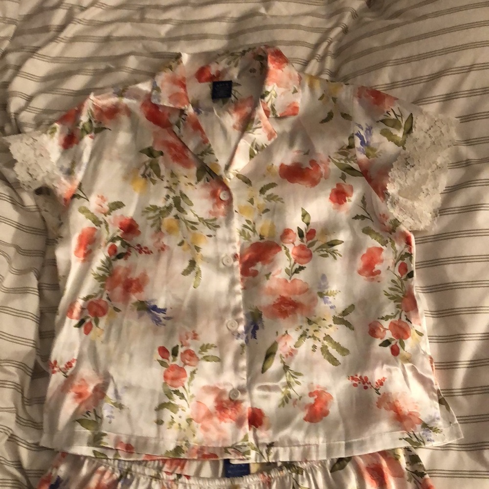 Pajama Set - image 2